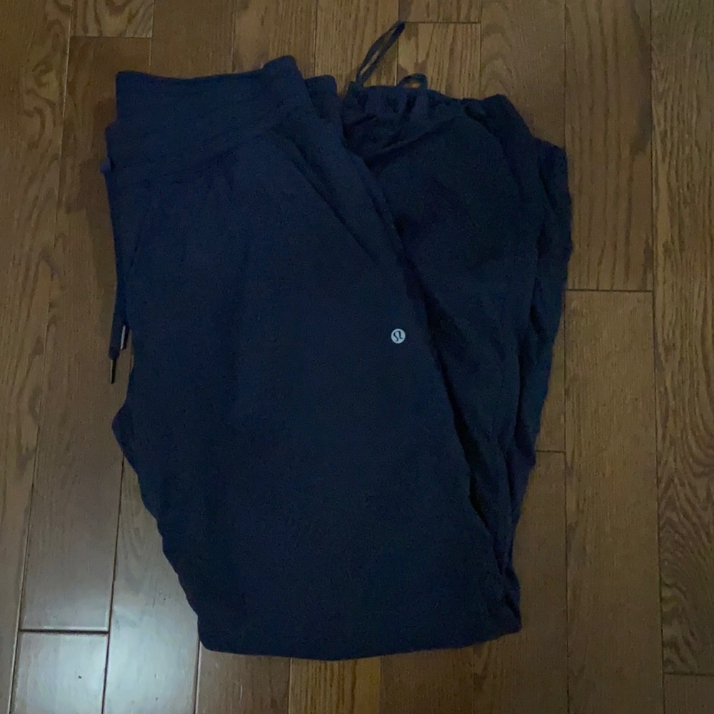 🤍lululemon dance studio pants regular length